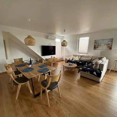 Daire Baltic Line -sobieszef *